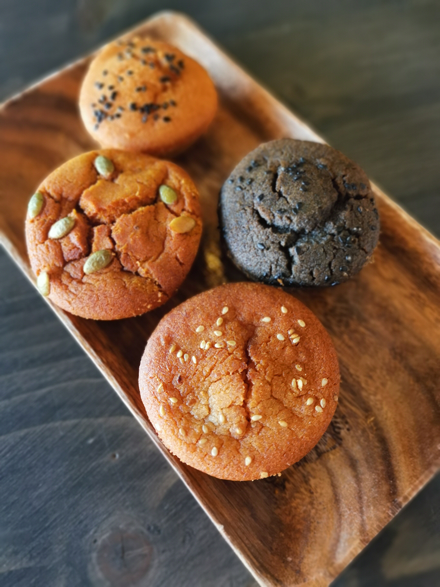 Mochi Muffins - Oishiii Sweets