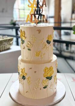 Elegant Wedding Cake wedding cake toronto