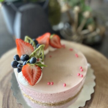 Strawberry Lychee Cheesecake strawberry cheesecake